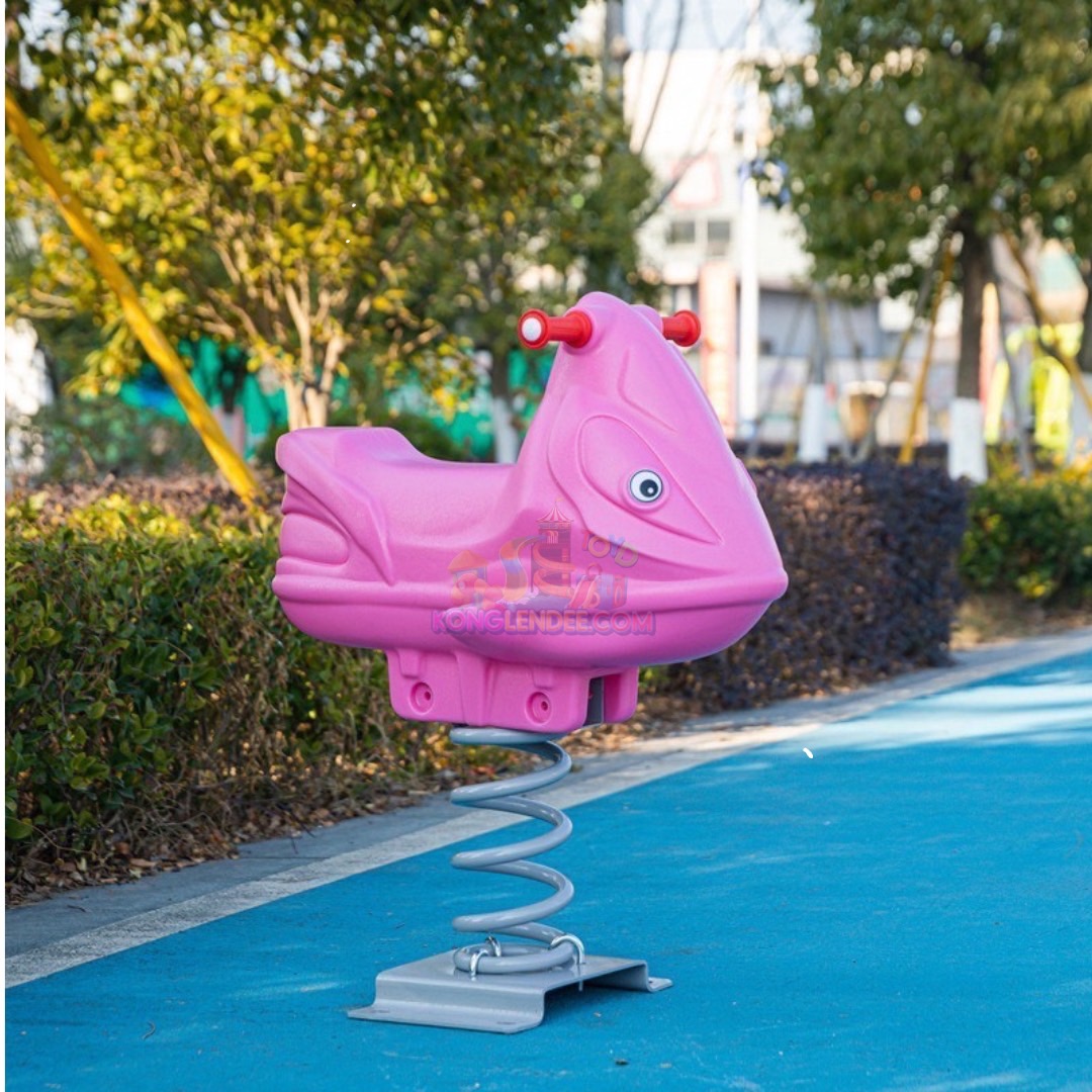 โยกเยกสปริงเจ็ทสกี