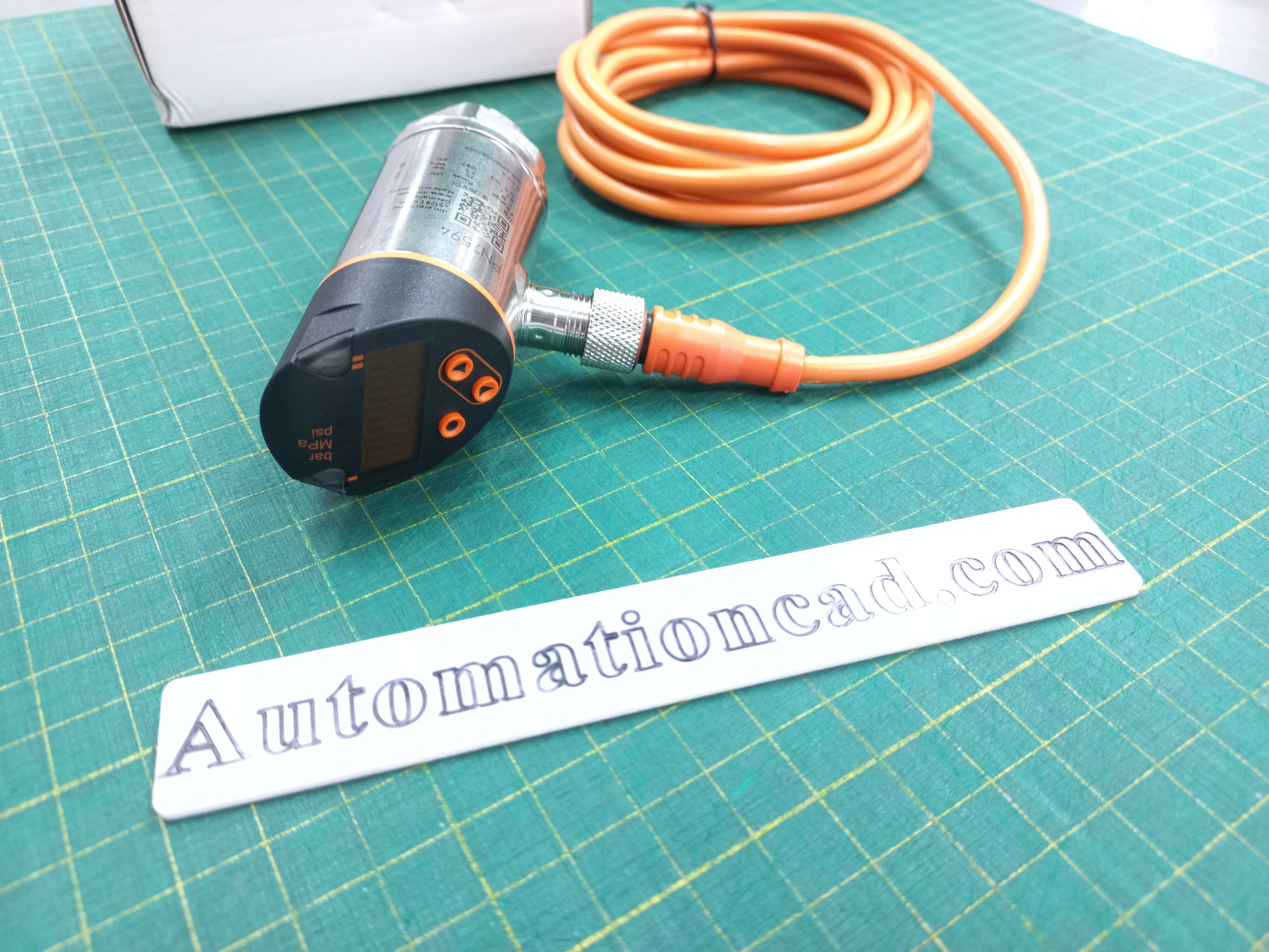 สายพร้อม CONNECTOR แบบตรง เกลียว M12 แบบ 4 ขา ยาว 2m.