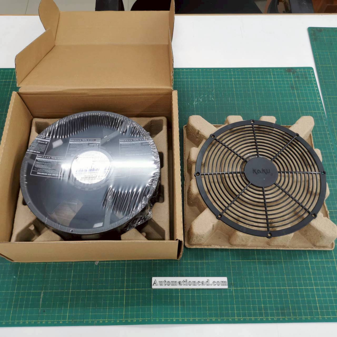 พัดลมระบายอากาศ KAKU ขนาด 10 นิ้ว 220VAC ลูกปืนแบบ Ball - KA2509HA2-2 PLUG 220VAC