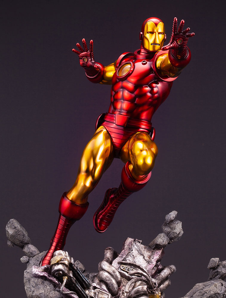 เปิดจอง : IRON MAN AVENGERS FINE ART STATUE