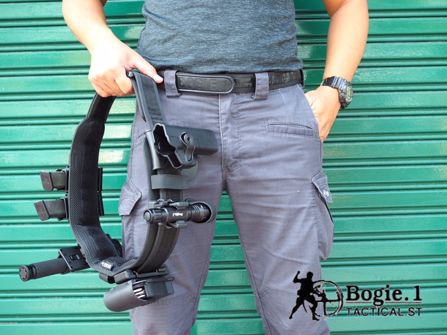 🔥ลูกค้าสามารถดูสินค้าทั้งหมดจาก แอด id Line:@bkkboy88 (ใส่ @ นำหน้าด้วยนะครับ) 🔥 ✅New.💢 เข็มขัดยุทธวิธี รุ่น 3 ชั้น (3 Tactical Belt Set)💢 📌 เส้นที่ 1 (ในสุด) ขนาดเล็กนุ่ม ติดตีนตุ๊กแกตัวเมีย 📌 เส้นที