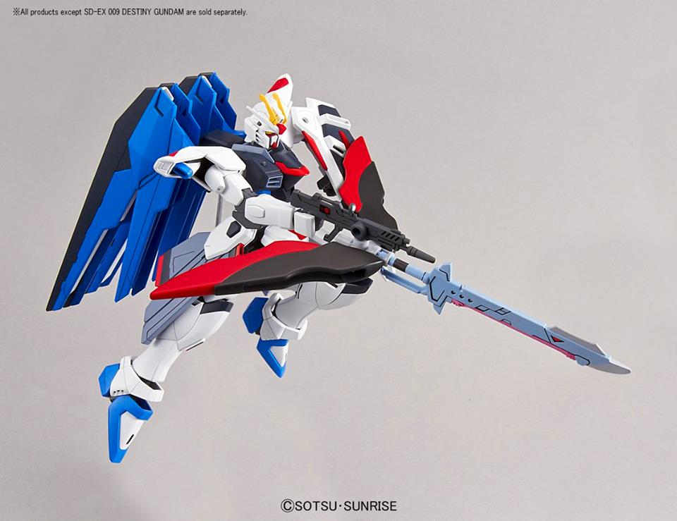 SD Gundam EX-STANDARD 009 : Destiny Gundam[BANDAI]