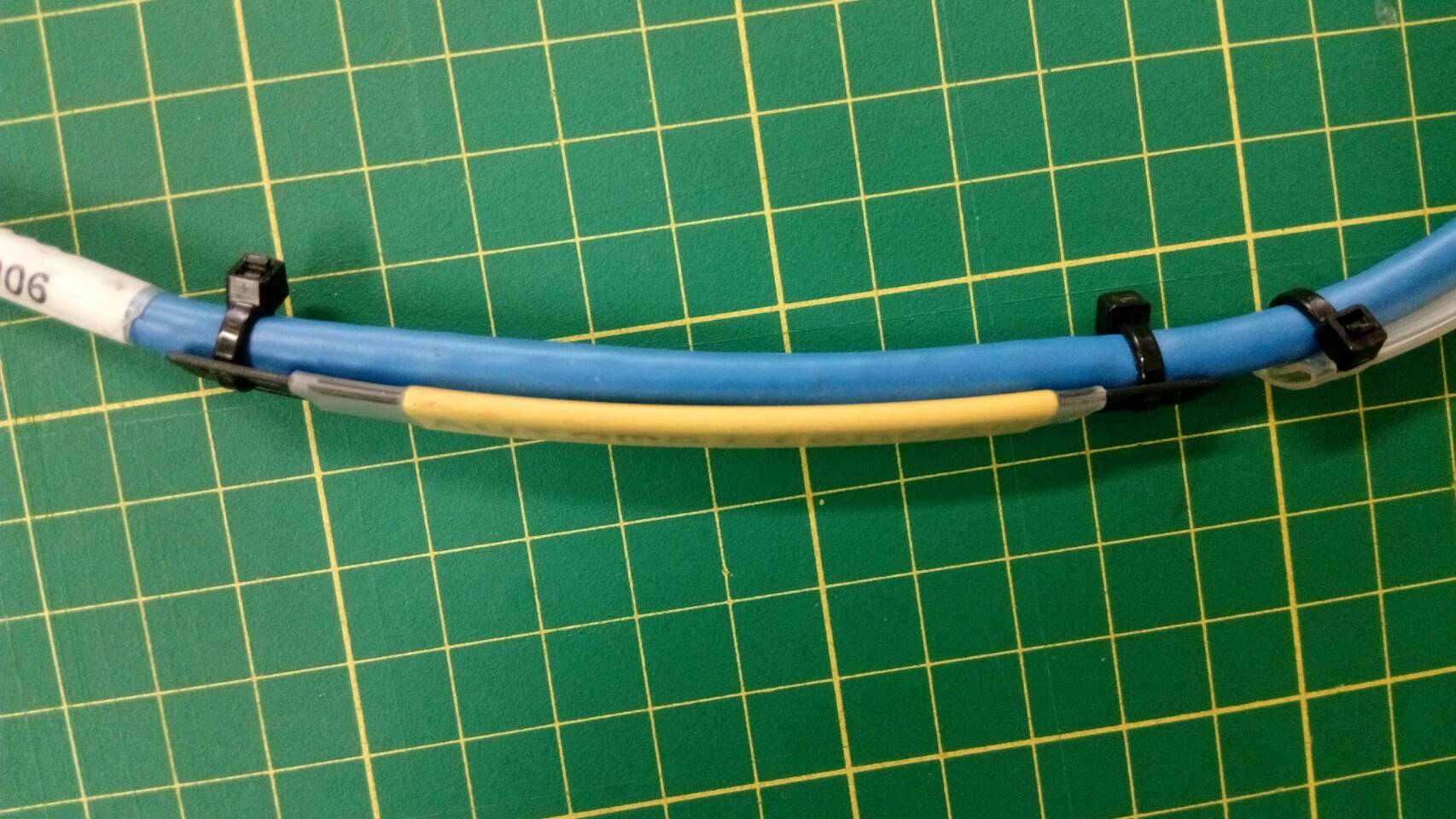 TAG มาร์คสายไฟ Polyurethane สีขาว เบอร์มาร์คสายไฟ CABLE MARKER