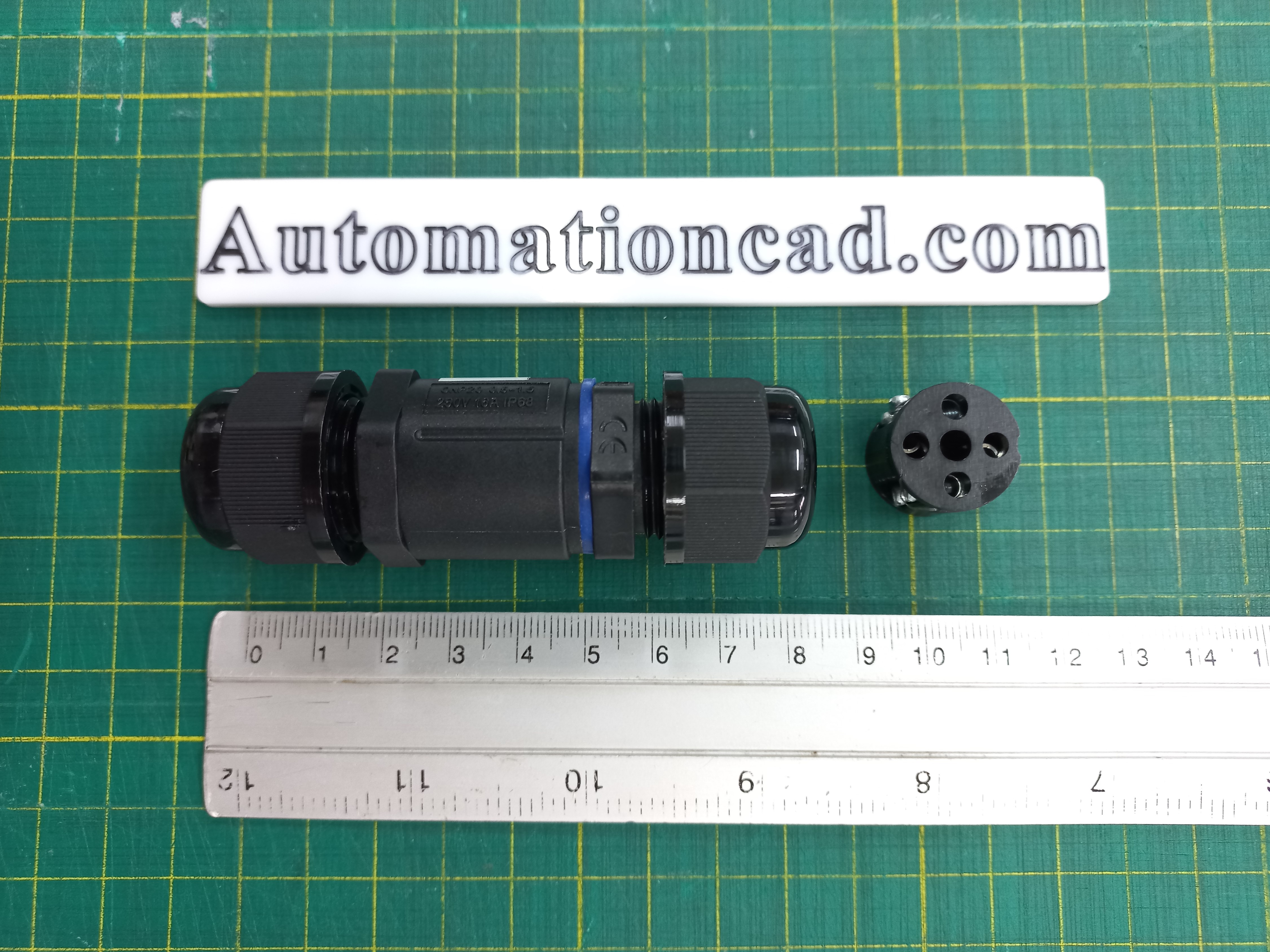 ข้อต่อสายไฟกันน้ำ ใช้กับสายไฟ ขนาด 0.5 ถึง1.5 mm² 4 เส้น แบบขันน็อต