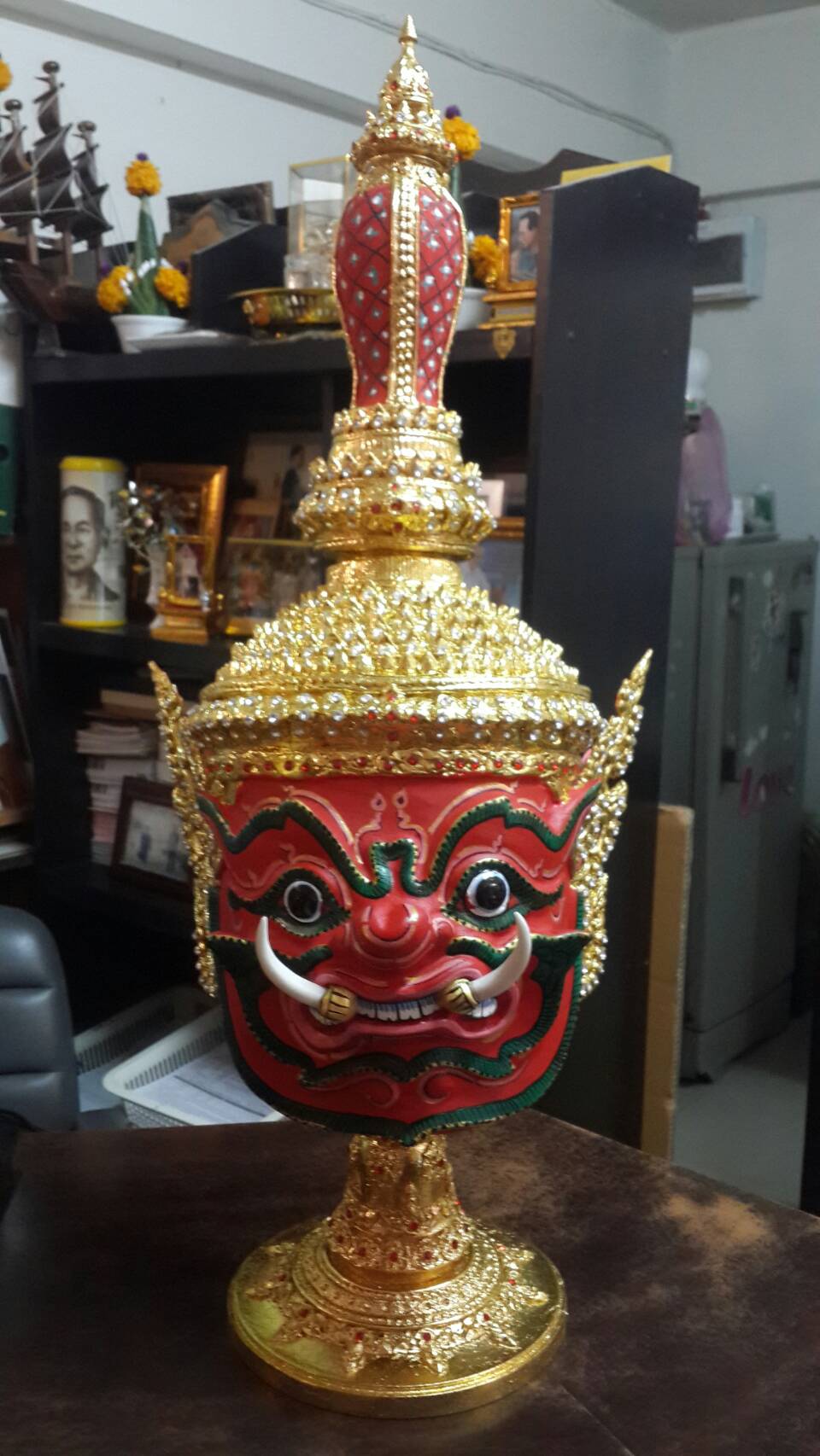 ท้าวเวสสุวรรณ ขนาดครอบ (หน้าแดง)