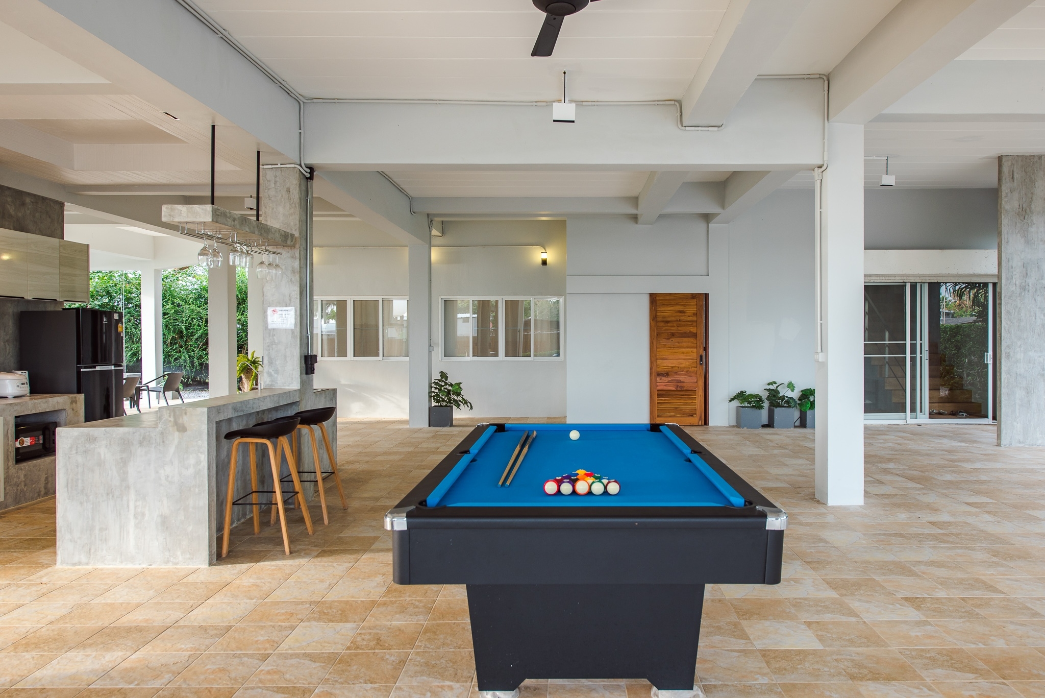 HR15044 บ้านพักติดทะเล กุยบุรี The Cozy Beach Villa