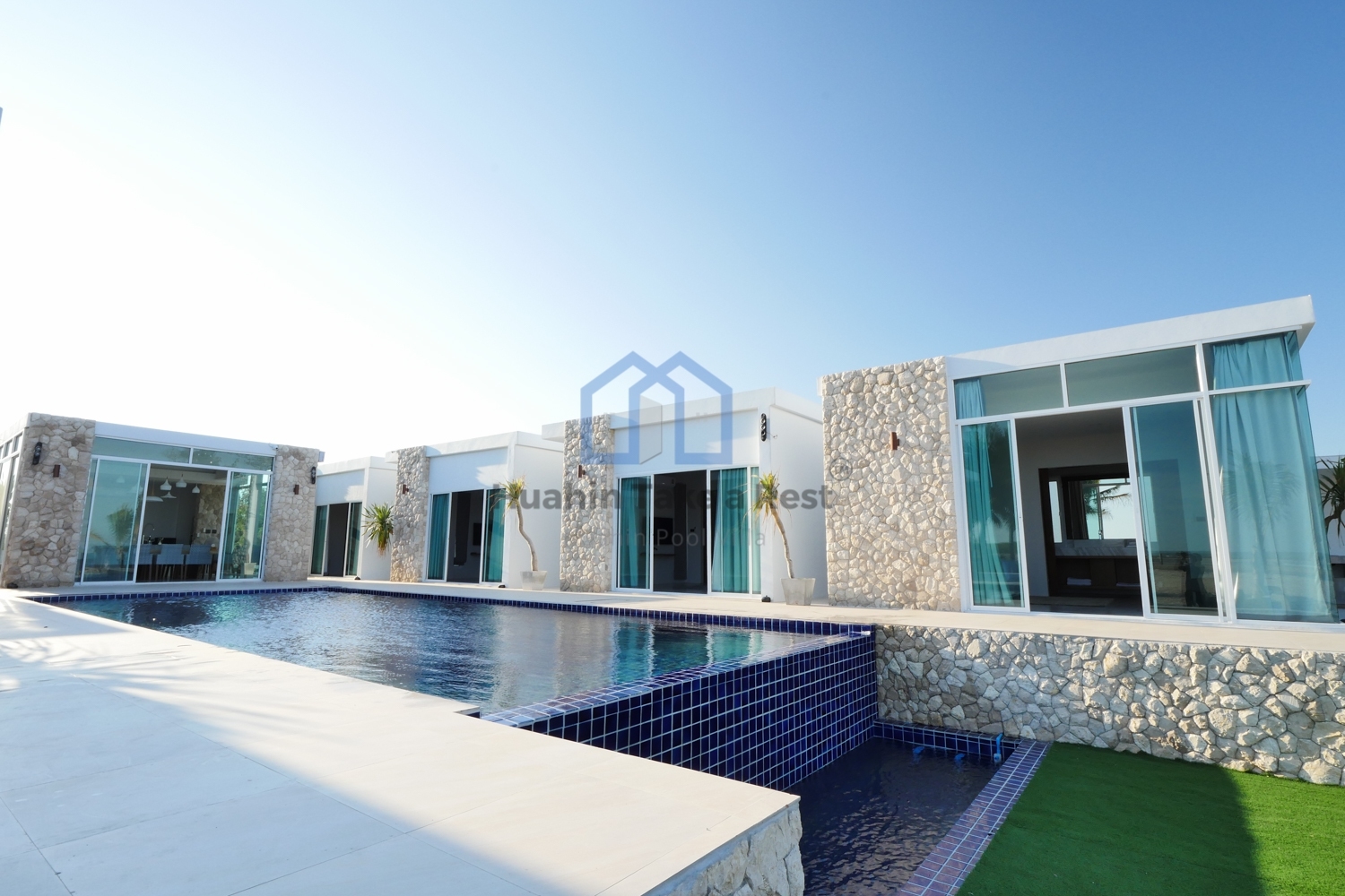 HR15012 บ้านพักติดทะเลปึกเตียน บ้านซีบรีซ2