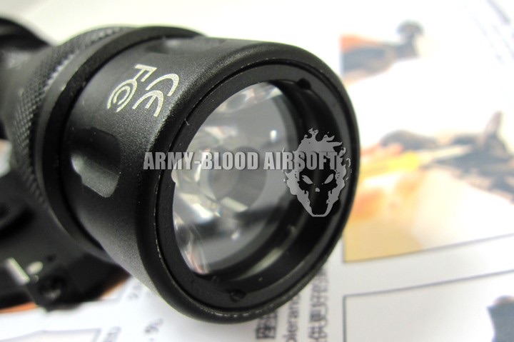 SureFire Style M952V WeaponLightprev next