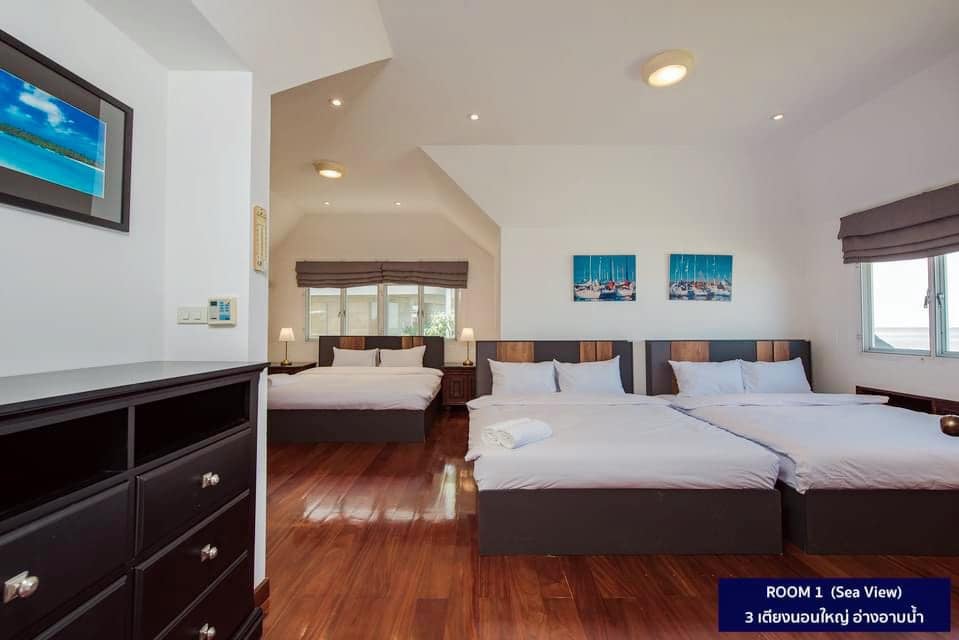 HR15042 บ้านพักติดทะเลหัวหิน The Sunny Beach Villa