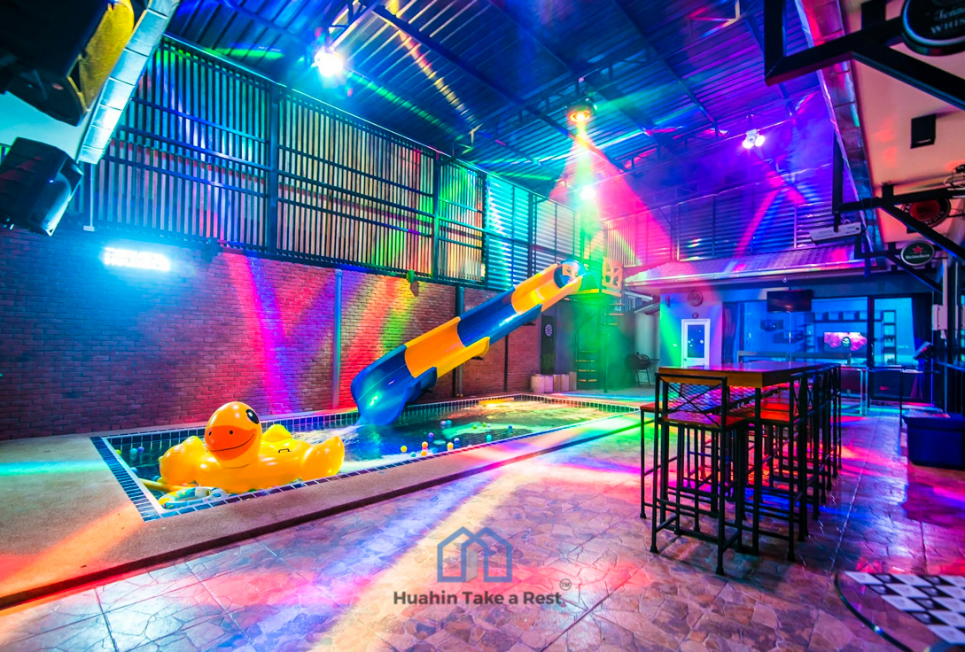 HR6001 บ้านพักชะอำ เซฟโซน ปาร์ตี้