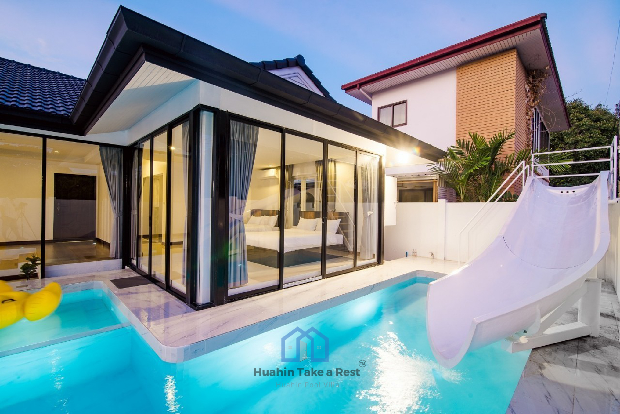 HR15036 บ้านพักหัวหิน บ้านวี วิลล่า เนียร์บีช