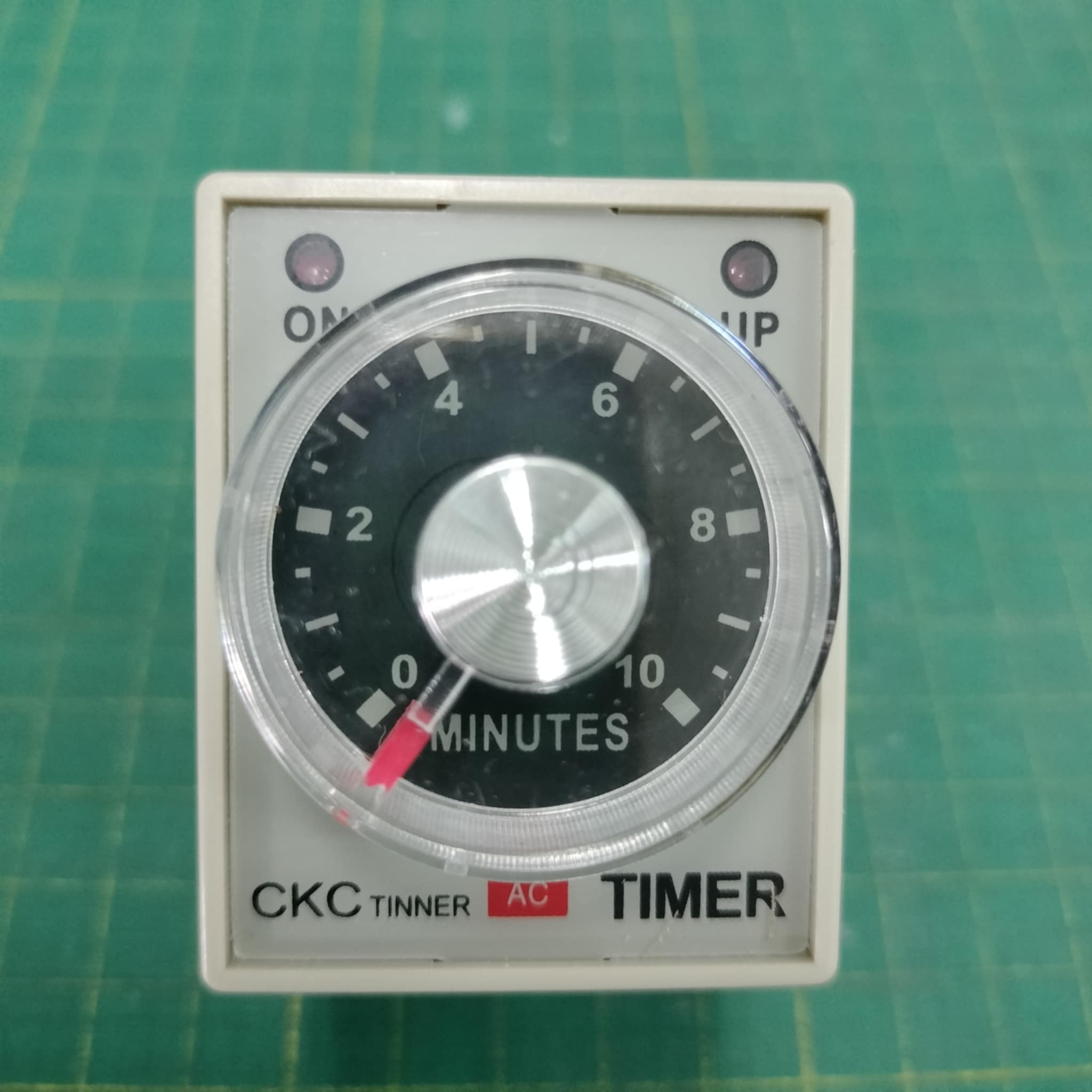 CKC Timer AH3-3 220V ไทม์เมอร์ ฟรีซ็อกเก็ต ช่วงเวลา 10 นาที Delay-ON Delay-OFF