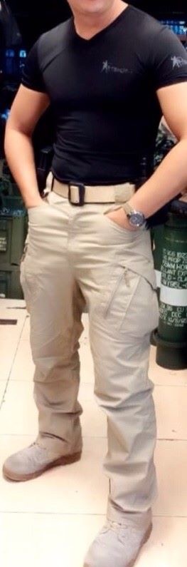 New.มาแล้วครับสินค้าขายดี *มีสีกลม* มาใหม่คับ กางเกงยุธวิธี IX9 เป็นผ้ากันลม ลายก้างปลา ผ้ากันนำ้100% ผ้ายึด ยี้ห้อ มี 4สี สีดำ สีทราย สีเขียวขี้ม้า สีกรม ราคาพิเศษ