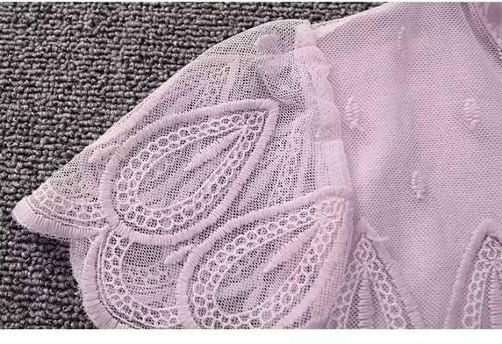 #เสื้อชีฟองสไตน์เกาหลีพร้อมส่ง #เสื้อชีฟองแต่งเกล็ดระบายด้านหน้า #เสื้อทำงานเกาหลี #เสื้อสมัครงาน #ชุดสมัครงาน #เสื้อใส่กับผ้าถุง #เสื้อใส่กับผ้าซิ่น ชมพูกลีบบัว Free size