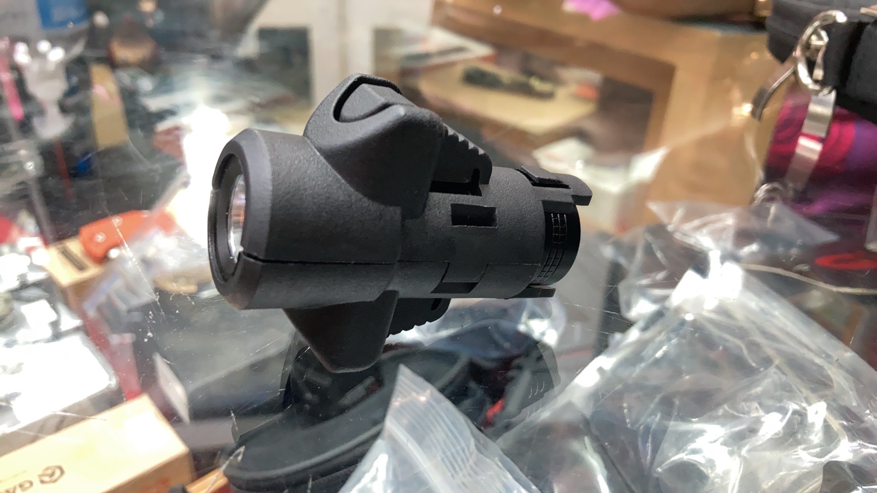 New.ไฟฉาย 500 lumens สำหรับ CAA Micro-RONI pistol- carbine conversion chassis for MIC-RONI-17 / 18/22/31 ราคาพิเศษ