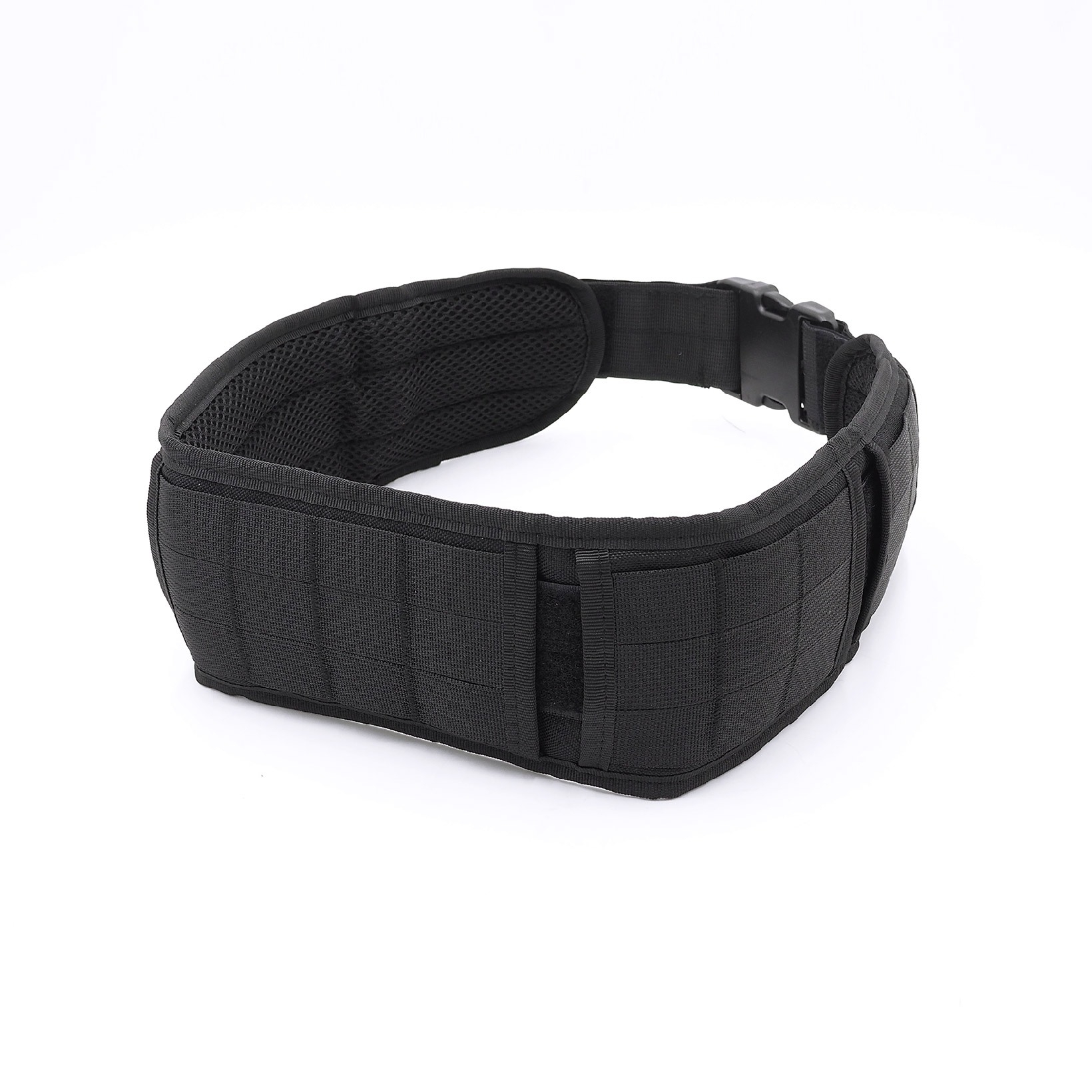 เข็มขัดสนาม ( Battle Belt ) ผลิตจากผ้า 1000D คุณภาพสูง กันน้ำ ด้านในบุนวมนิ่ม ไม่กดรัด ใส่สบาย ด้านนอกเป็น Molle ร้อยอุปกรณ์ต่างๆได้ Free Size : 30 - 41 นิ้ว 4 สี ดำ ทราย เขียว มัลติแคม