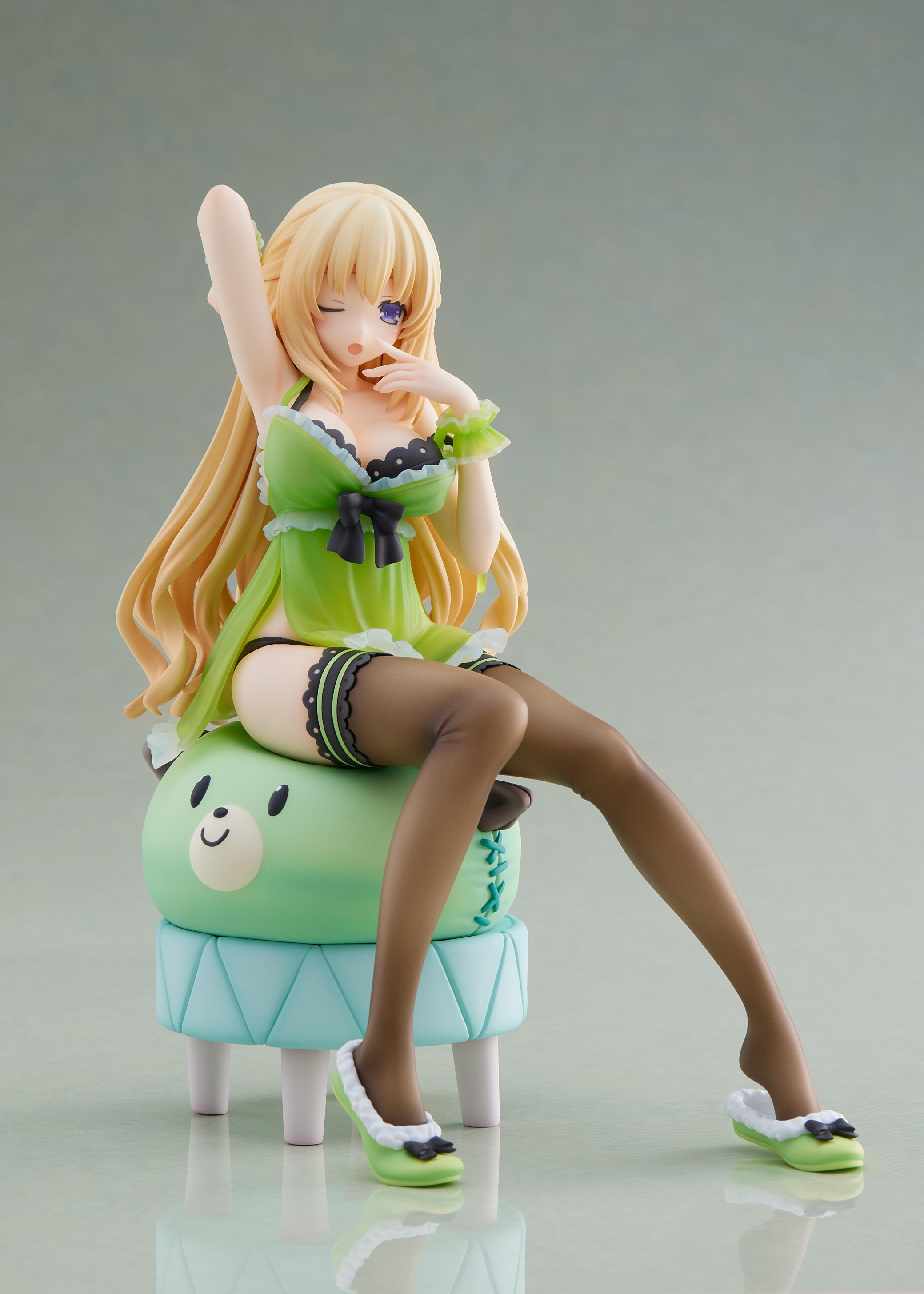 เปิดจอง : Hyperdimension Neptunia Vert Wake Up ver.