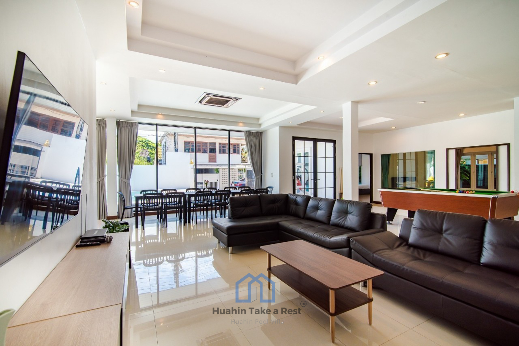 HR15036 บ้านพักหัวหิน บ้านวี วิลล่า เนียร์บีช