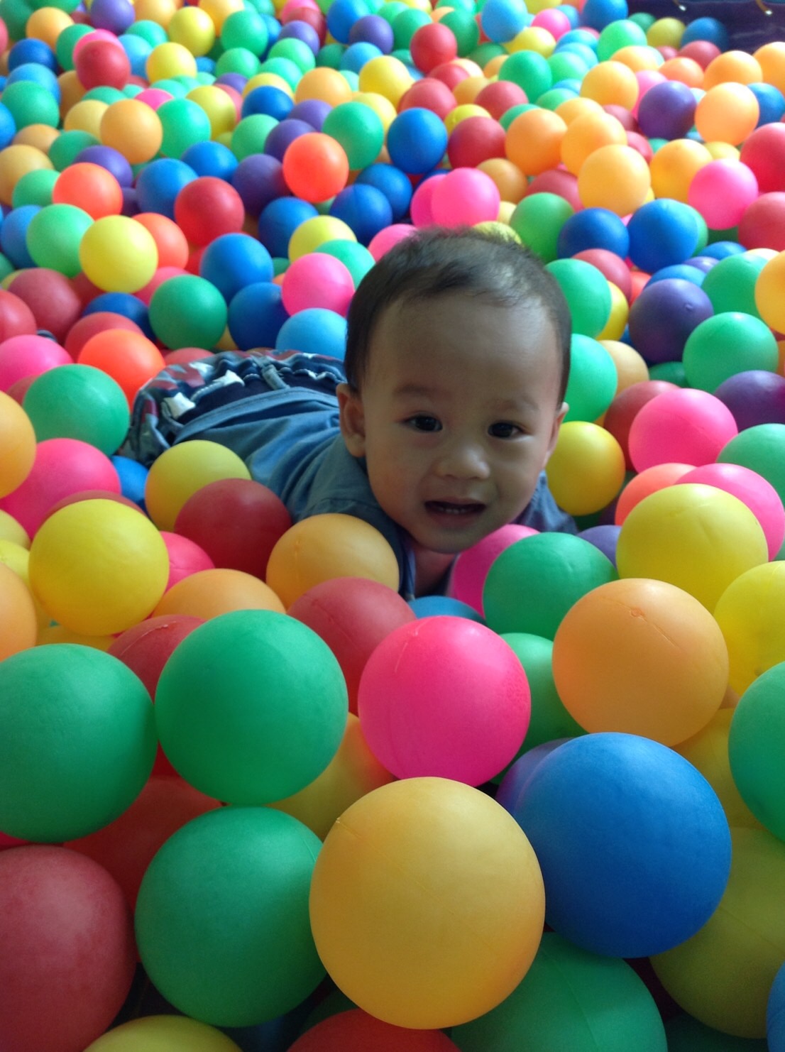 ลูกบอลบ้านบอล