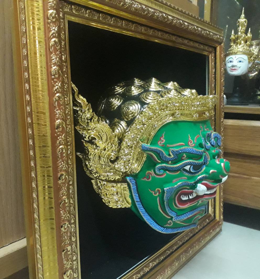 หัวโขนยักษ์ ติดผนัง พร้อมกรอบลายไทย