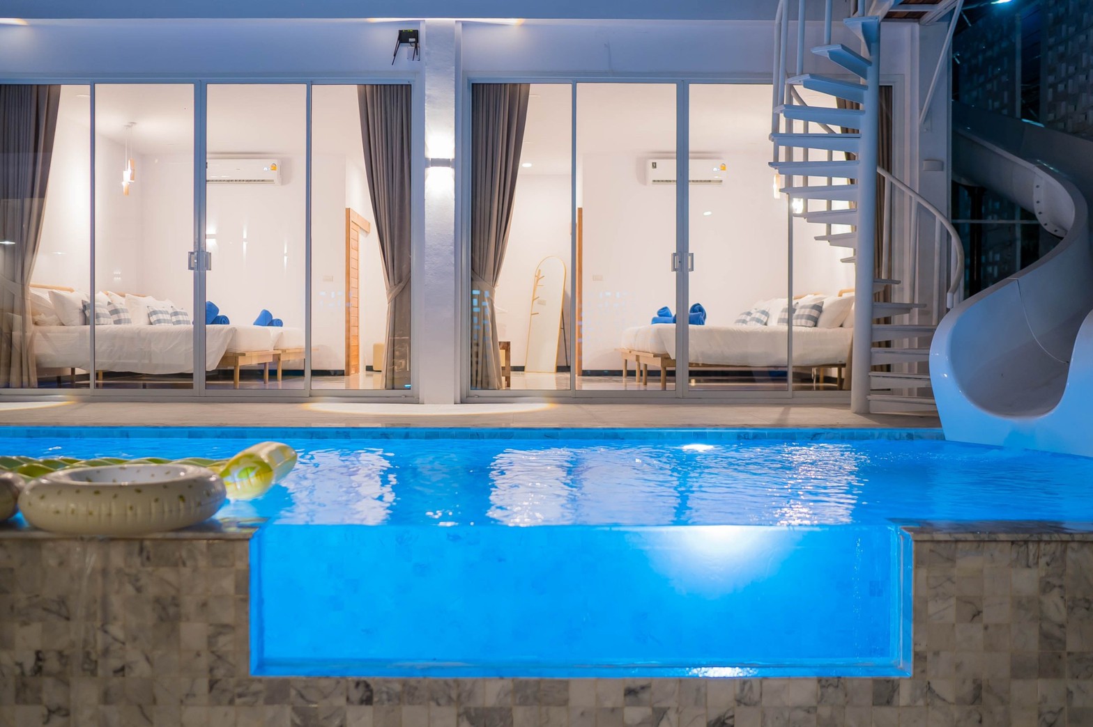 HR15059 บ้านพักติดทะเลชะอำ The Mira Beach Cha Am