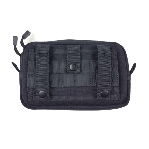 New.Bogie1 กระเป๋าเอนกประสงค์ กระเป๋าร้อยเข็มขัด การใช้งาน : ใช้ร้อยเข็มขัด | ใช้ติดเสื้อเกราะ วัสดุ : ผ้าคอร์ดูร่า 1000D สี : ดำ ขนาด : S , M , L Size S: ขนาด 15*12*5 cm Size M: ขนาด 19*14*5 cm. Size L: ขนาด 22*14*5 cm