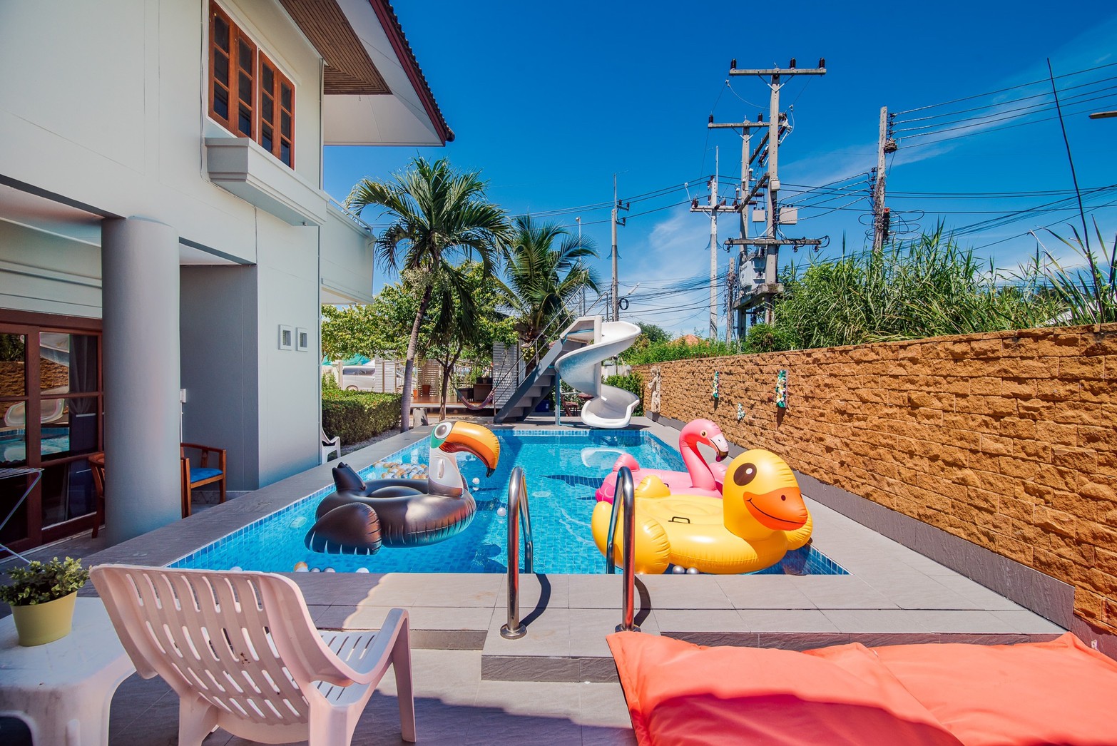 HR15029 บ้านพักหัวหิน บ้านเดอะควีน บีช วิลล่า