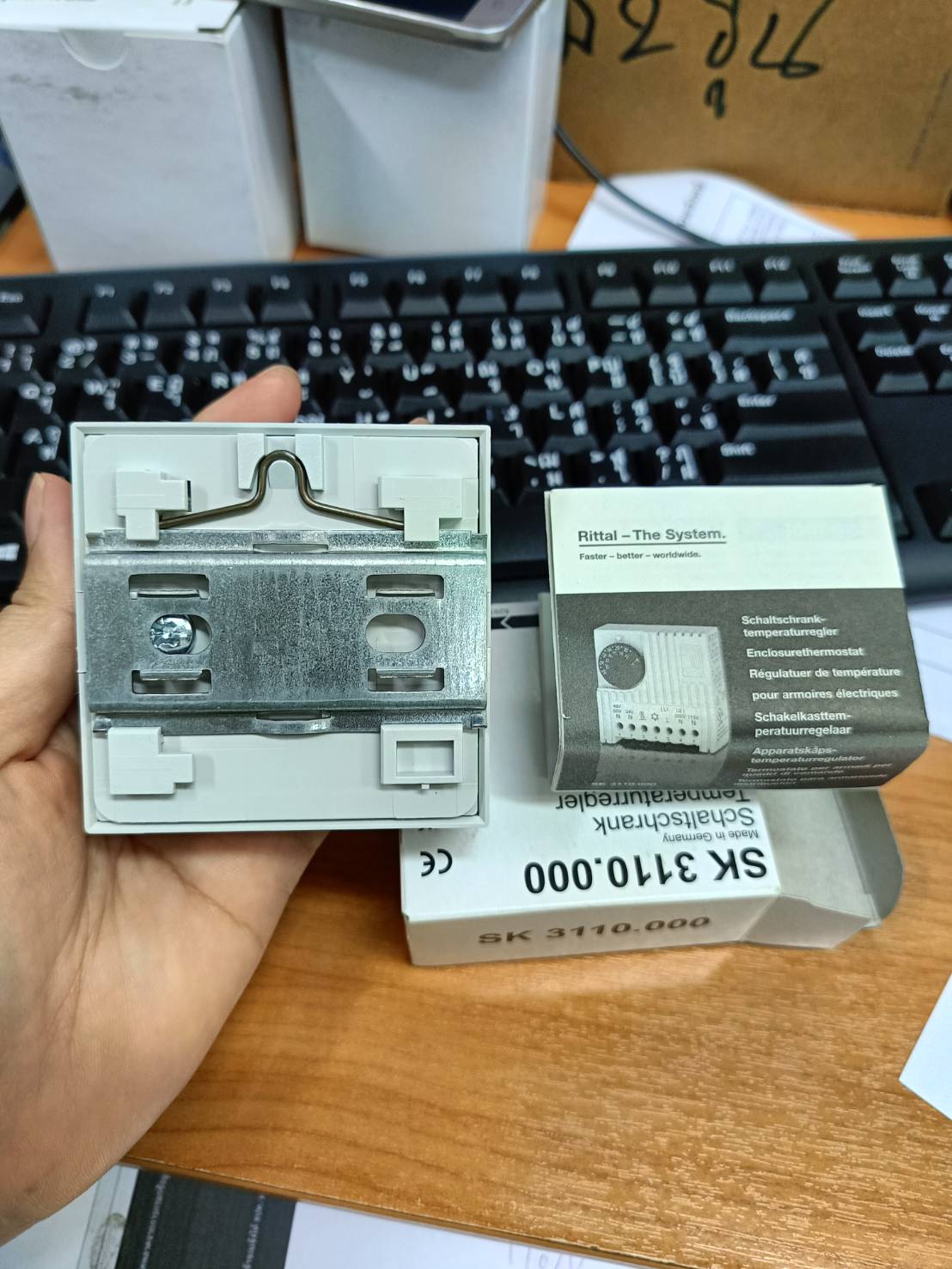 ตัวควบคุณอุณหภูมิในตู้ RITTAL SK 3110 Thermostat control Temperature Controller