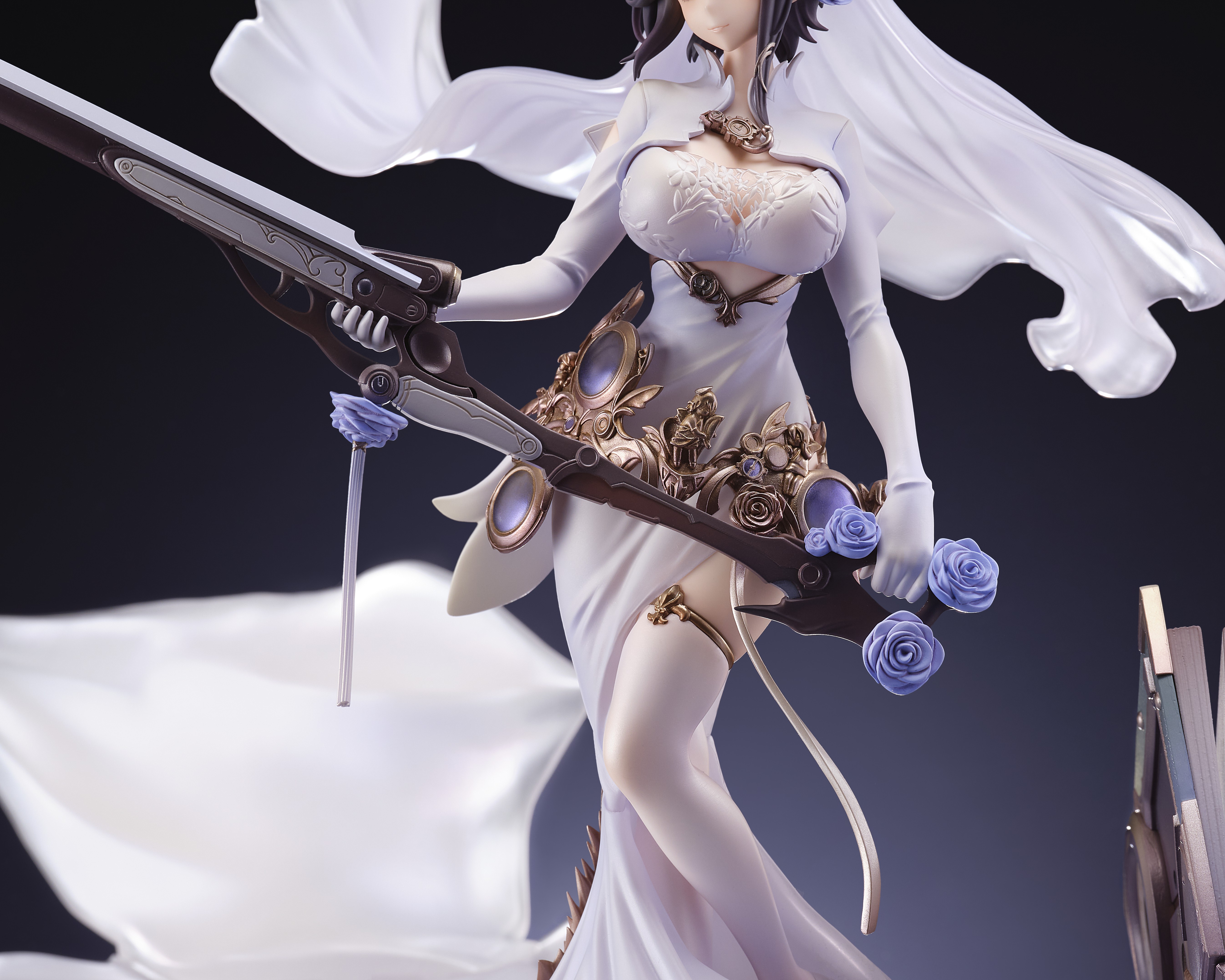 เปิดจอง : Azur Lane Ark Royal 1/7 Complete Figure AmiAmi Limited Edition