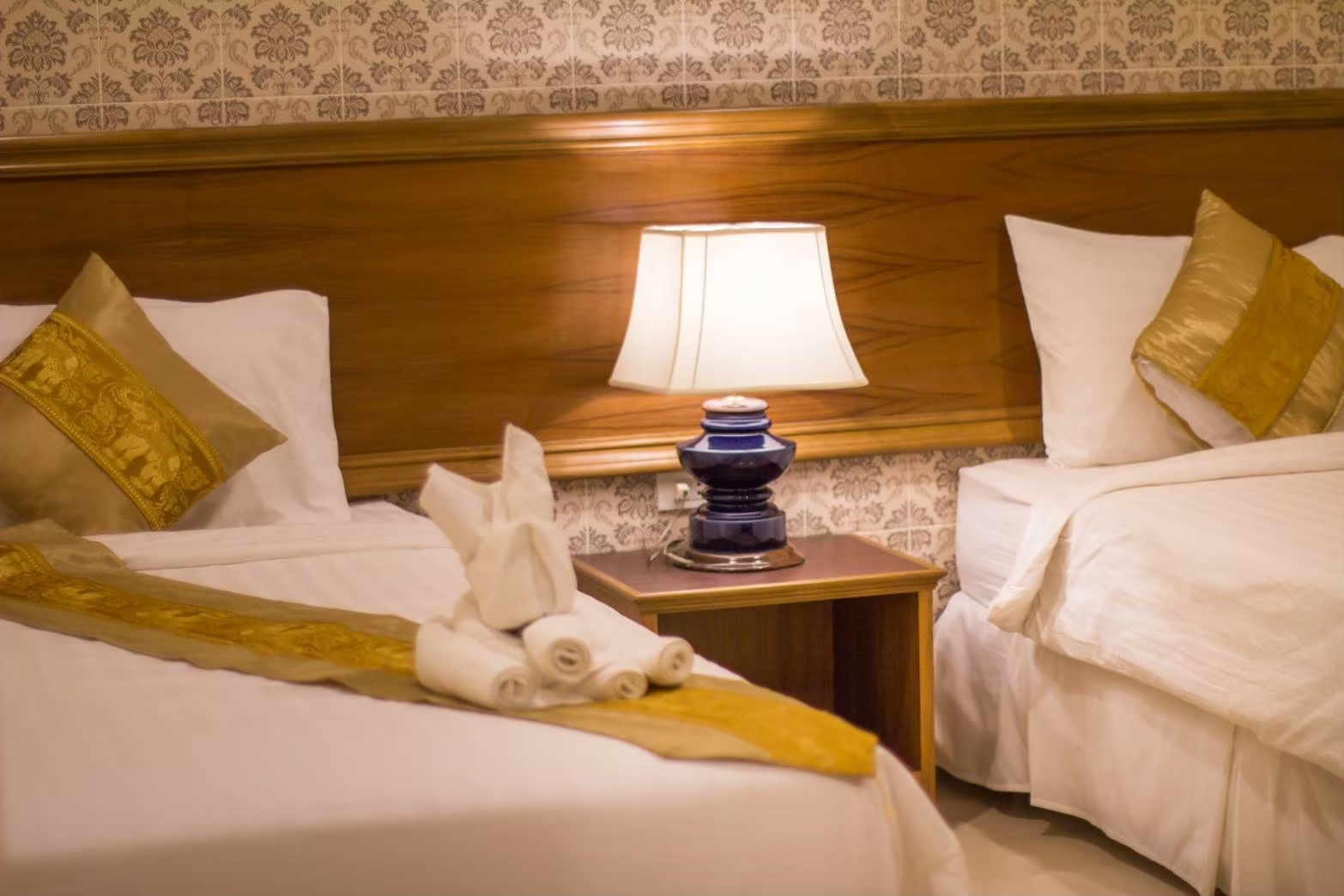 HR9002 บ้านพักหัวหิน บ้านแพรวา พูลวิลล่า