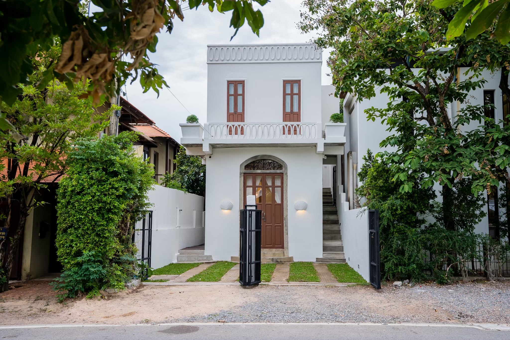 15086 บ้านพักติดทะเล De Pranburi beach villa