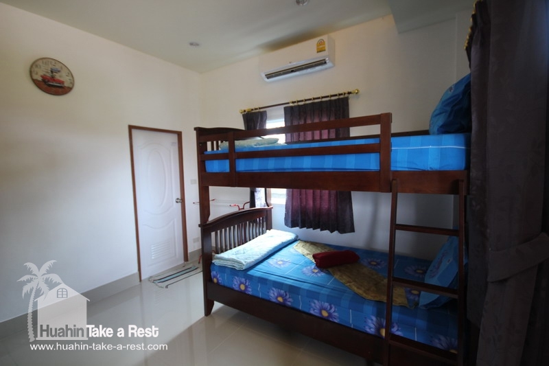 HR 5008 บ้านสุวรรณ 2 โต๊ะพูล คาราโอเกะ + ไฟเทค