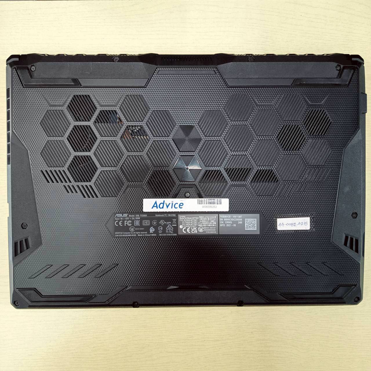 ASUS TUF GAMING F15 FX506HCB-HN1138T สภาพเครื่อง 95%