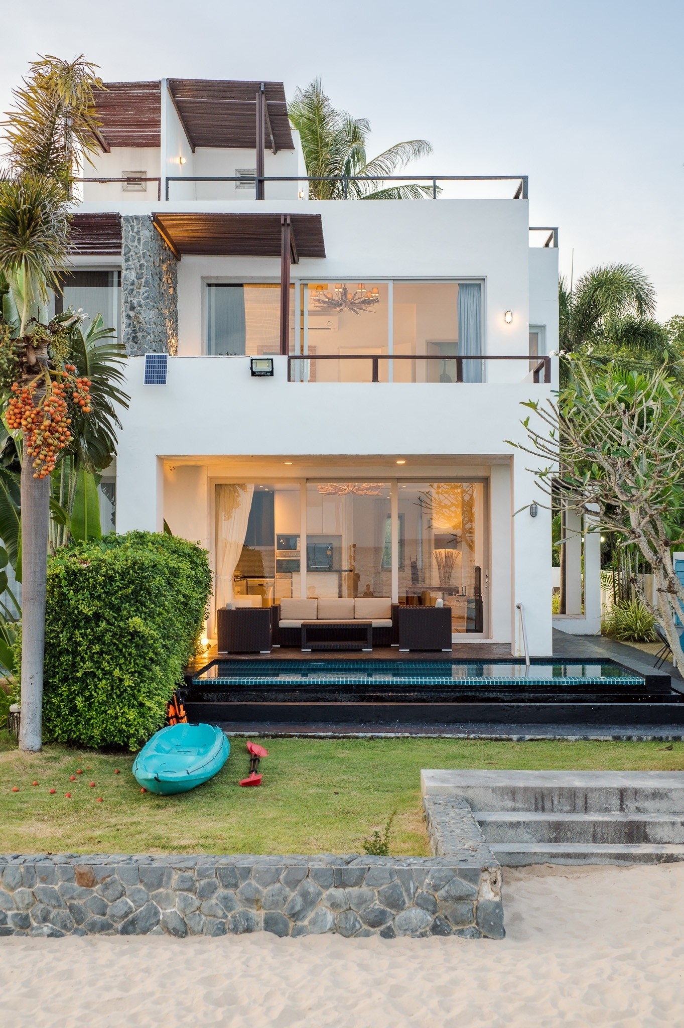 HR15088 บ้านพักติดทะเล S Beach pool villa Kuiburi