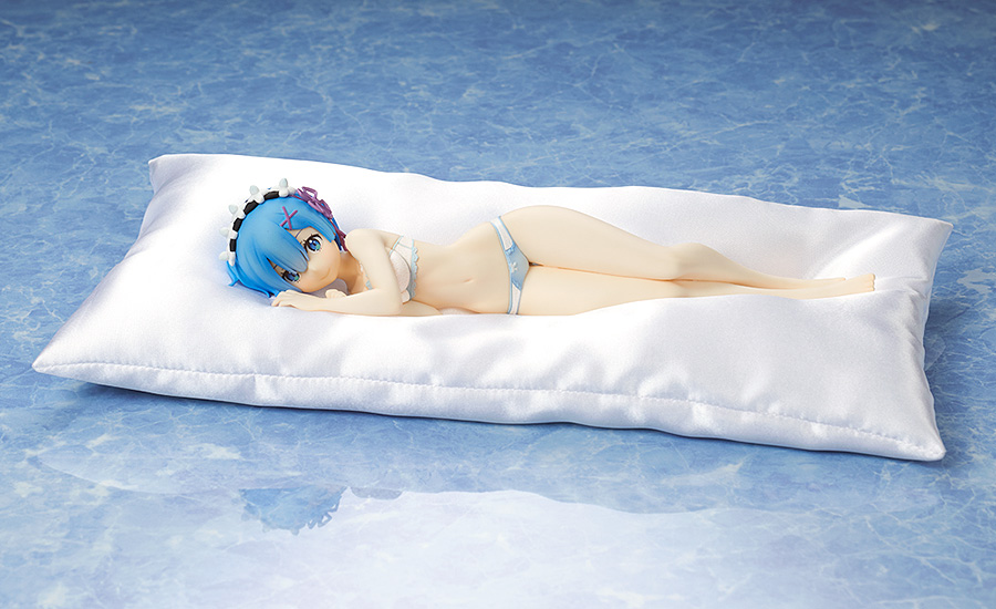 เปิดจอง Rem "Sleep Sharing" Blue Lingerie Ver.