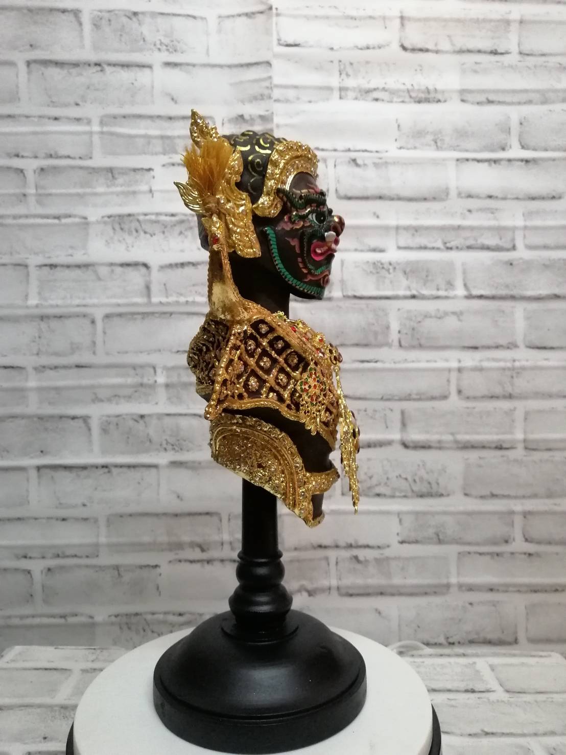 หุ่นพระพิราพ พร้อมฐานไม้สีดำ