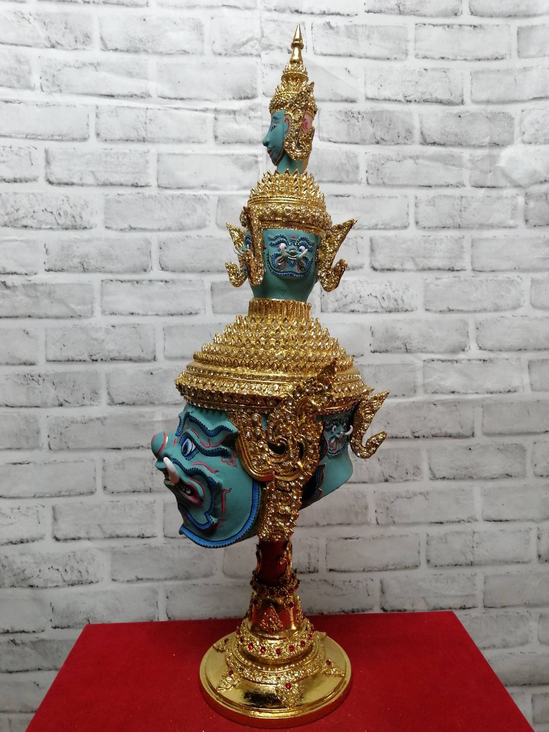 ทศกัณฐ์ ขนาดผลส้มโอ (เกรดพรีเมี่ยม) พร้อมฐานปิดทองประดับเพชร