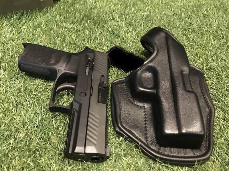 New.ซองปืน SIG P320sp ซองปืนพกนอก ด้านขวา / ด้านซ้าย (หนังแท้) 📌❗️ราคาโปรโมชชั่น ราคาพิเศษ ❗️📌