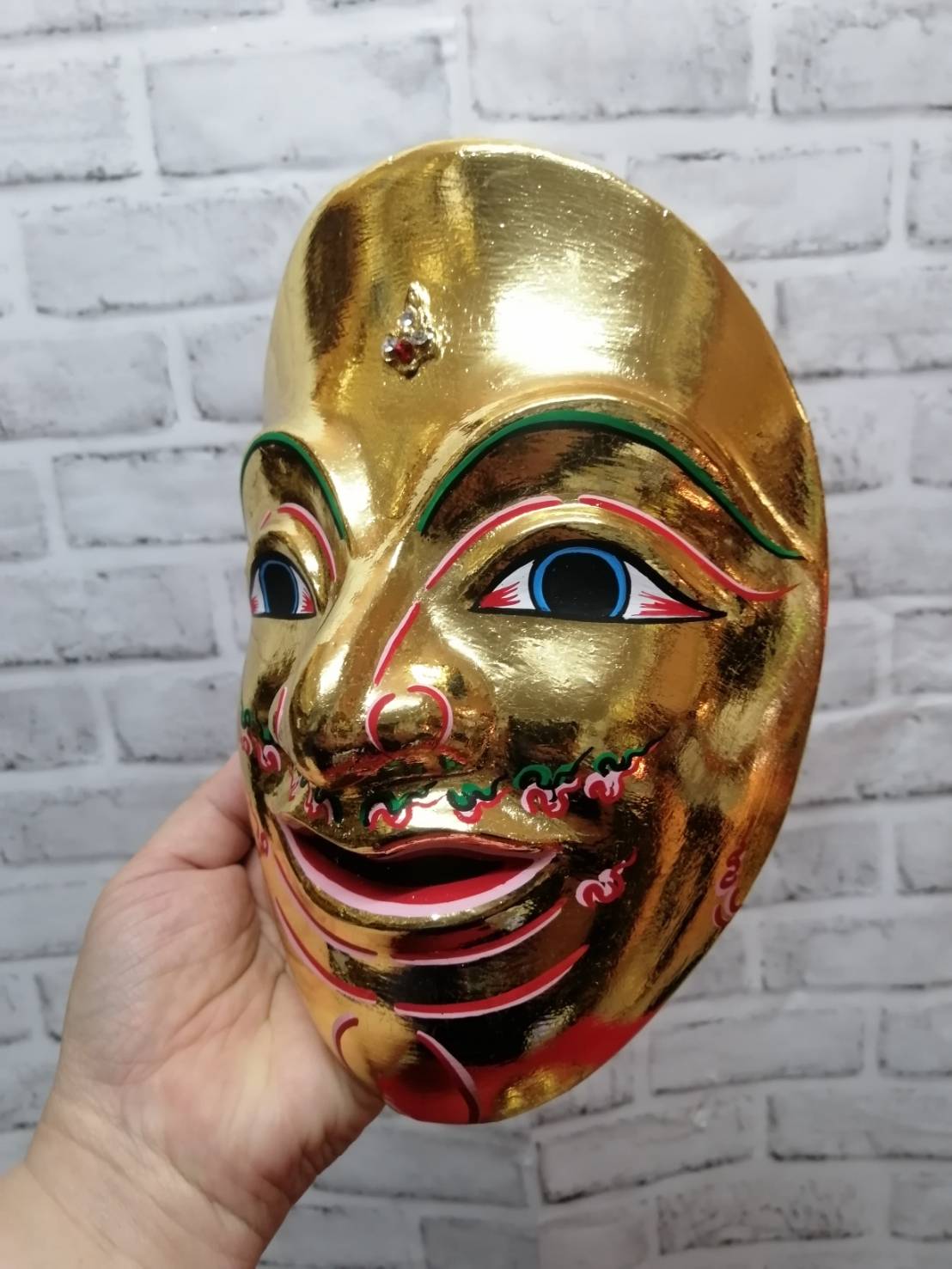 หน้ากาก พระลักษณ์ ทองเค งานกระดาษ