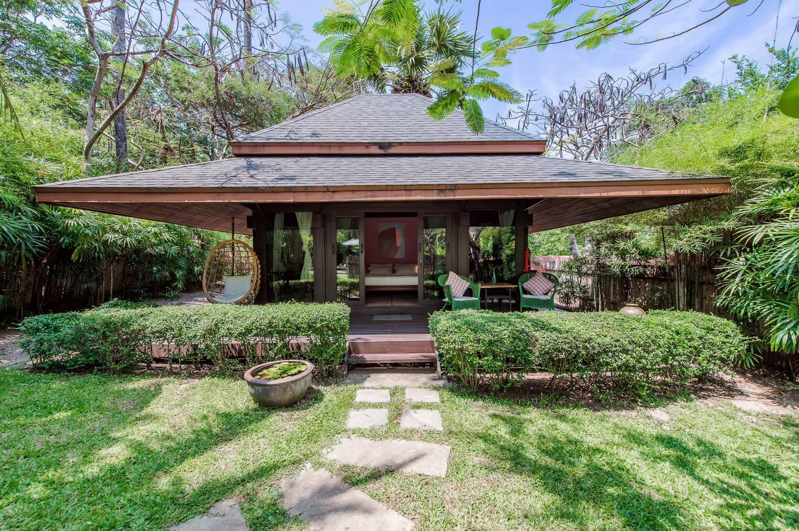 HR15062 บ้านพักติดทะเล The Le Valley Rimley Pranburi