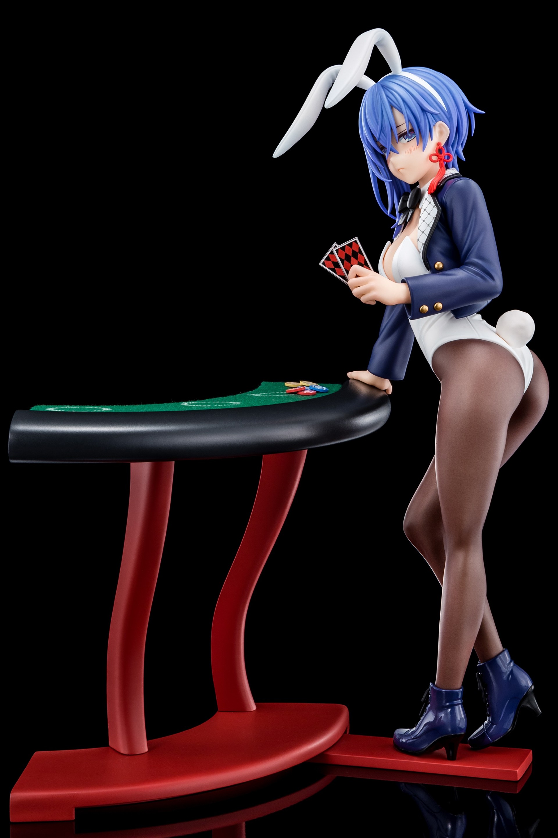 เปิดจอง : Sakuya Sieglinde wearing lapis lazuli blue bunny costume with Nip Slip Gimmick System