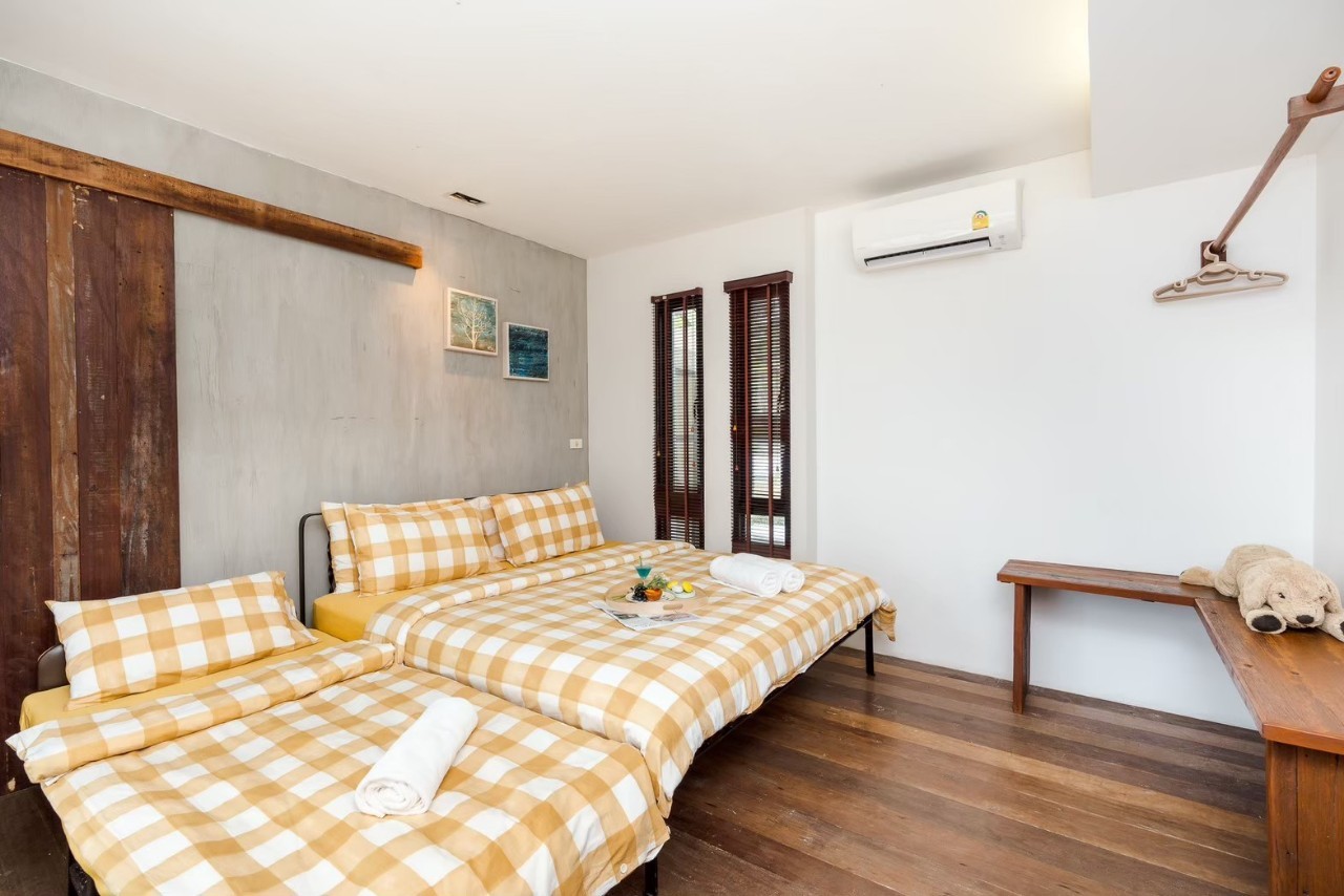 HR15075 บ้านพักติดหาดปราณบุรี The Banana Beach Villa Pranburi