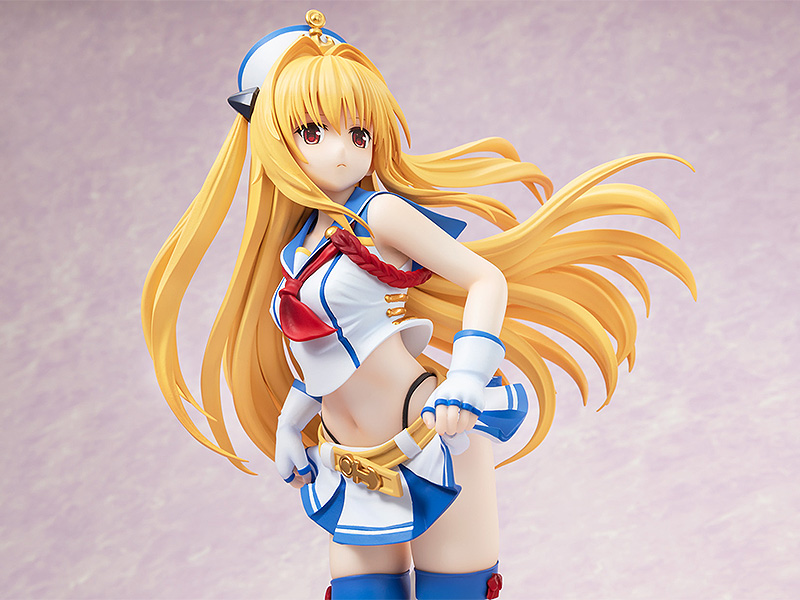 เปิดจอง : CAworks To Love-Ru Darkness Golden Darkness: Breezy Seaside Ver