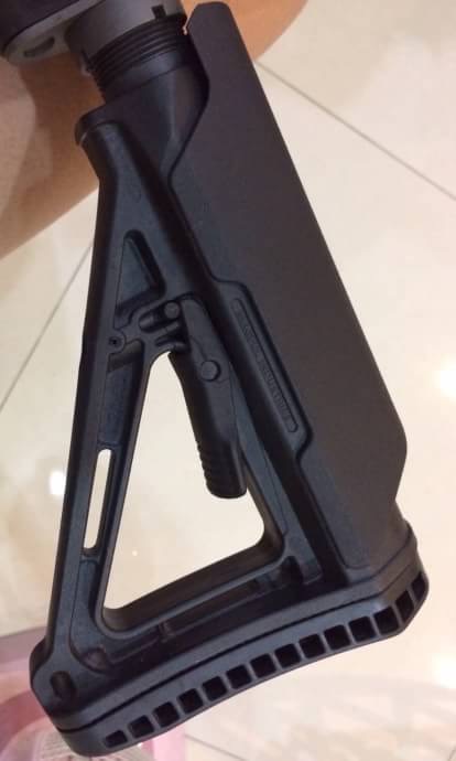 New.Angry gun Wire Cutter Rail System LVOA Style for M4 Cmmg.22 / M16 ขนาด 13.5" / 16.2" สีดำ สีทราย ราคาพิเศษ