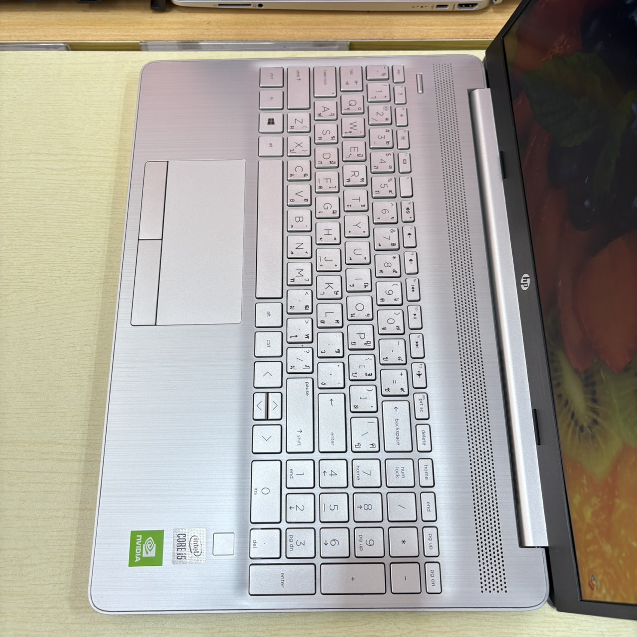 HP 15S – DU2057TX สภาพเครื่อง 85%