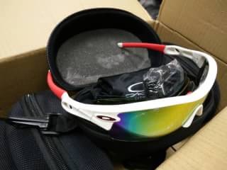 New.แว่น Oakley Sunglasses มาพร้อมอุปกรณ์เสริม ราคาพิเศษ