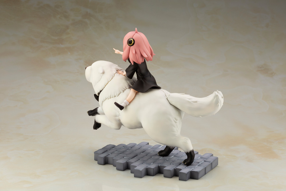 เปิดจอง : Anya Forger & Bond Forger