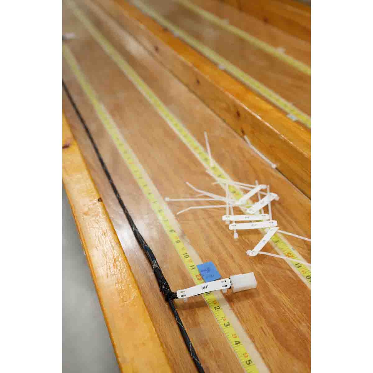 TAG มาร์คสายไฟ Nomex BRADY สีขาว (ใหญ่) CABLE MARKER