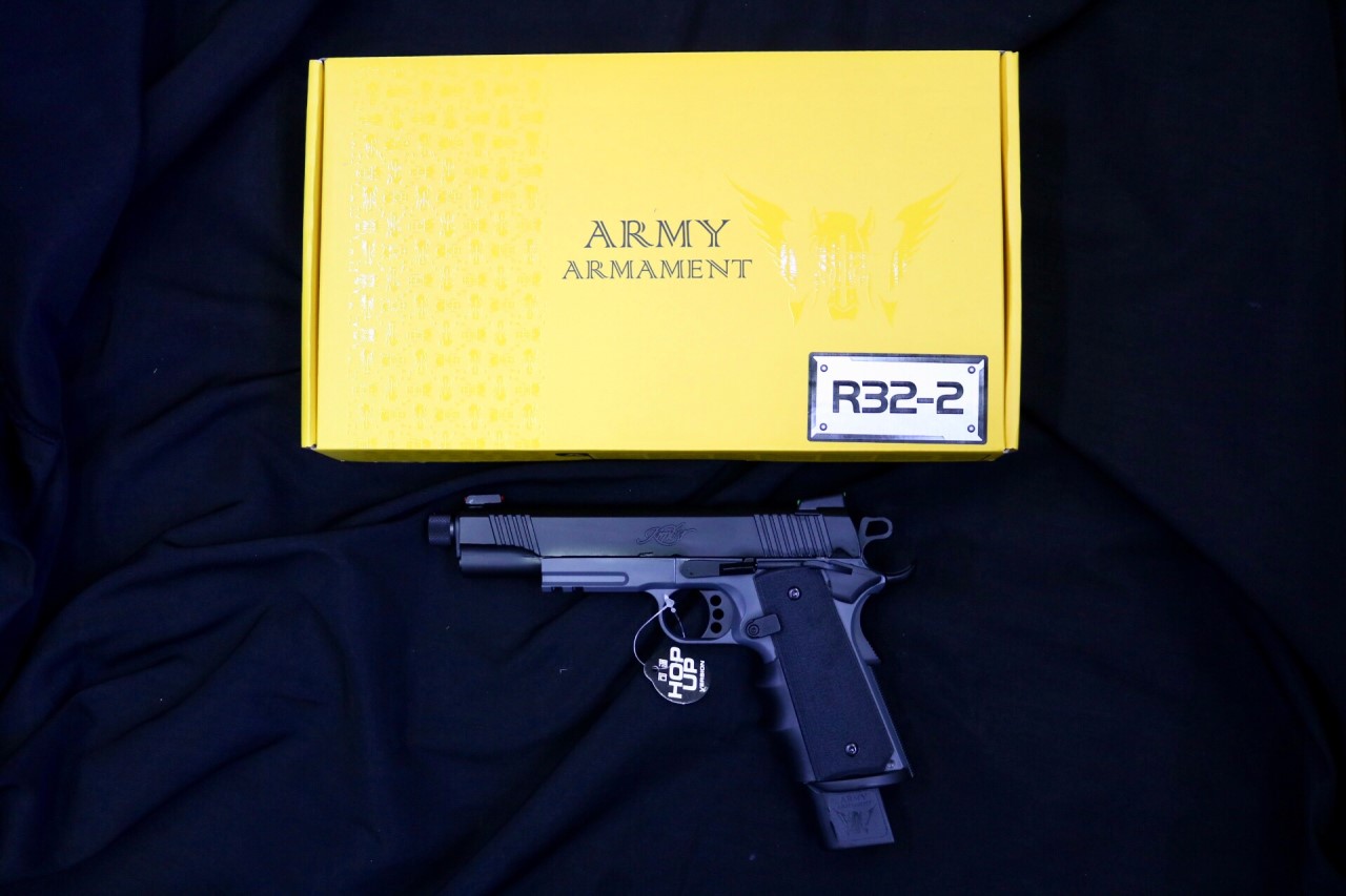 Re-Stock Army Armaments R18 ดำ เขียว ทราย ราคา: 2,800 บาท R32-1 R32-2 ราคา: 3,200 บาท R29 ดำ ราคา: 2,800 บาท