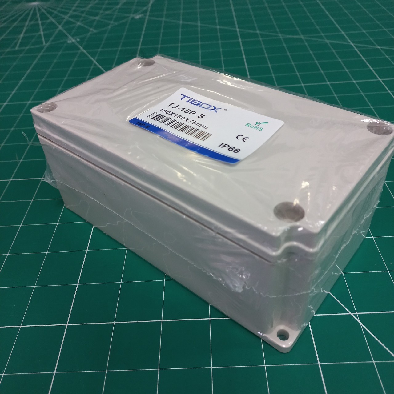 TIBOX TJ-15P-S กล่องพลาสติก พร้อมเทอร์มินอลบล็อก 15 ช่อง IP66 ขนาด 100x180x75 mm